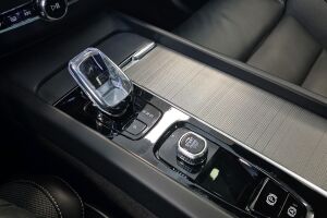 Volvo XC60 esikatselu 17