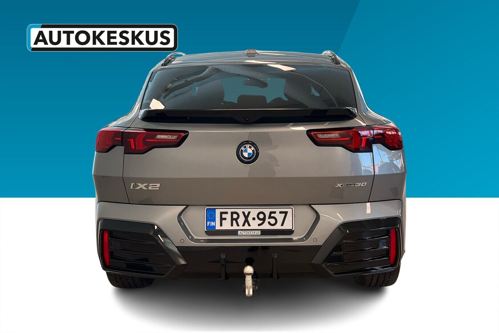 BMW iX2 iso kuva 2