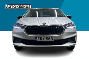 Skoda Fabia esikatselu 1