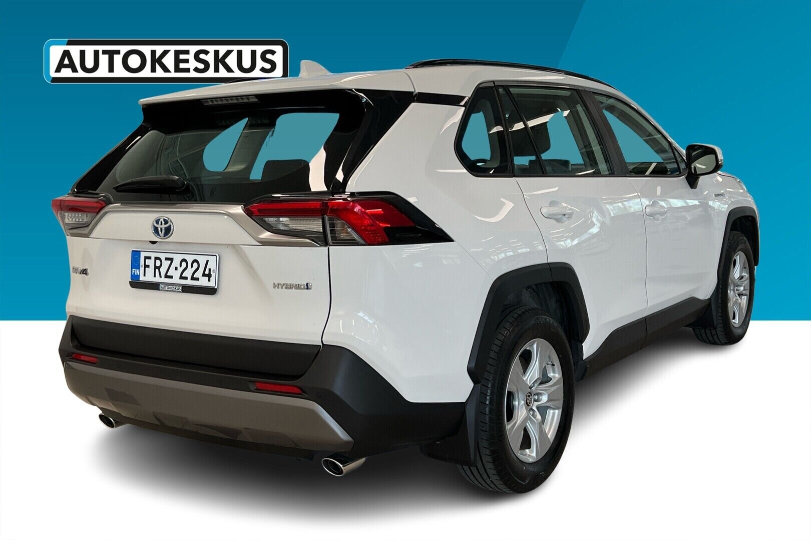 Toyota RAV4 iso kuva 2