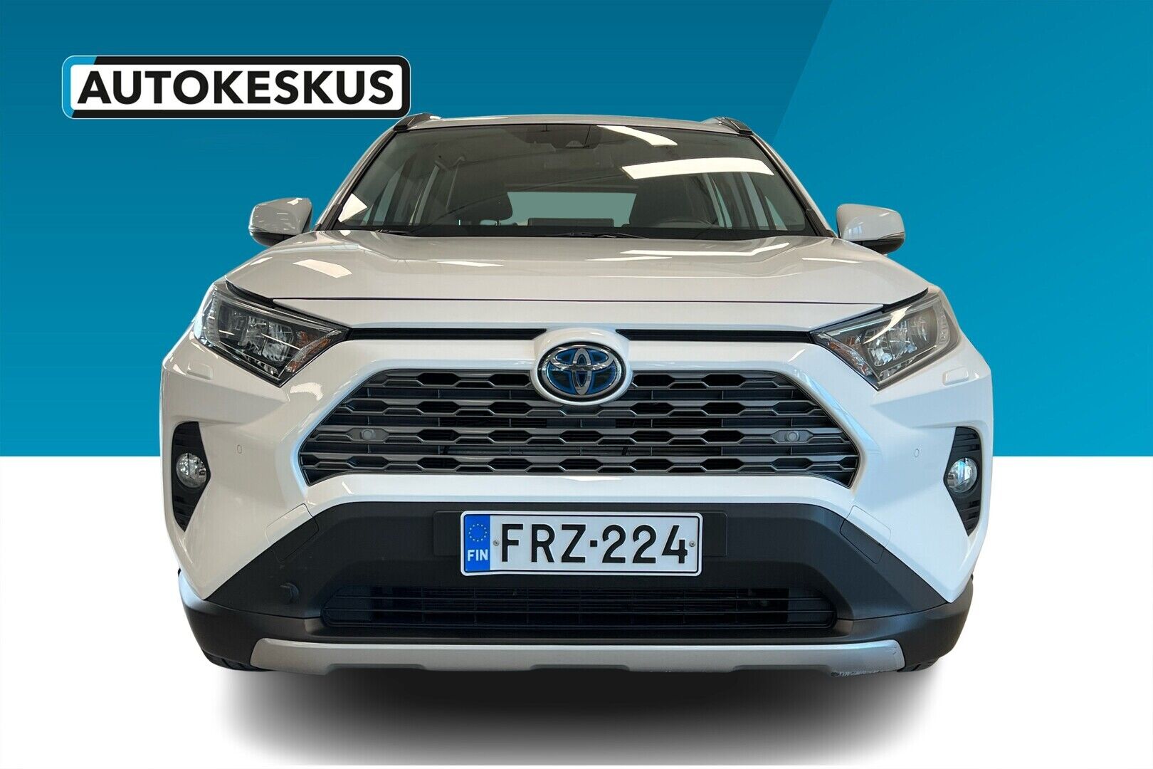 Toyota RAV4 iso kuva 4
