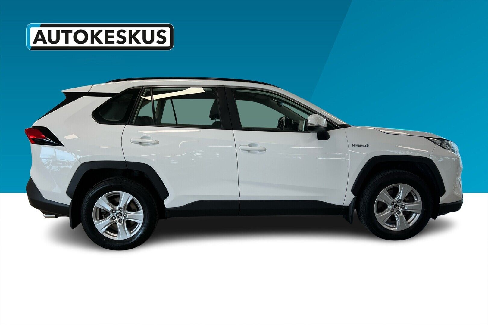 Toyota RAV4 iso kuva 6