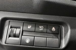 Nissan Leaf esikatselu 5