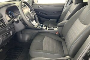 Nissan Leaf esikatselu 8