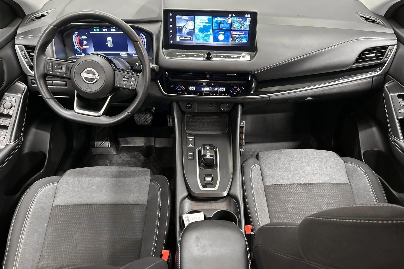 Nissan Qashqai iso kuva 9