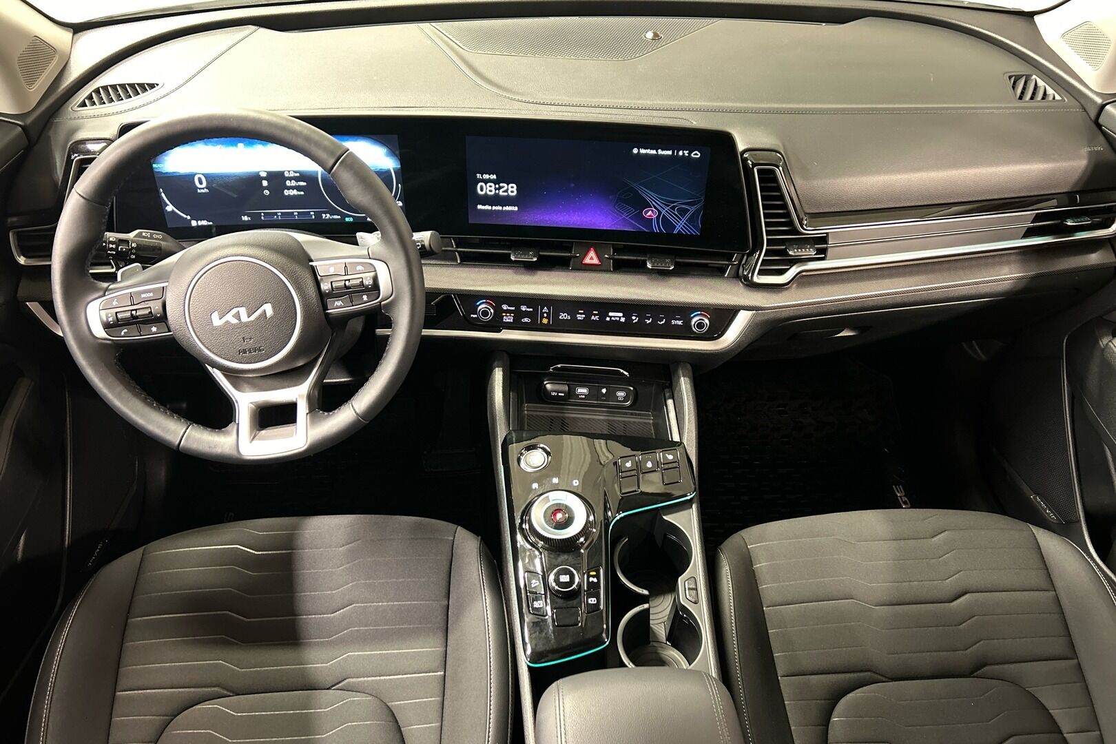 Kia Sportage iso kuva 7