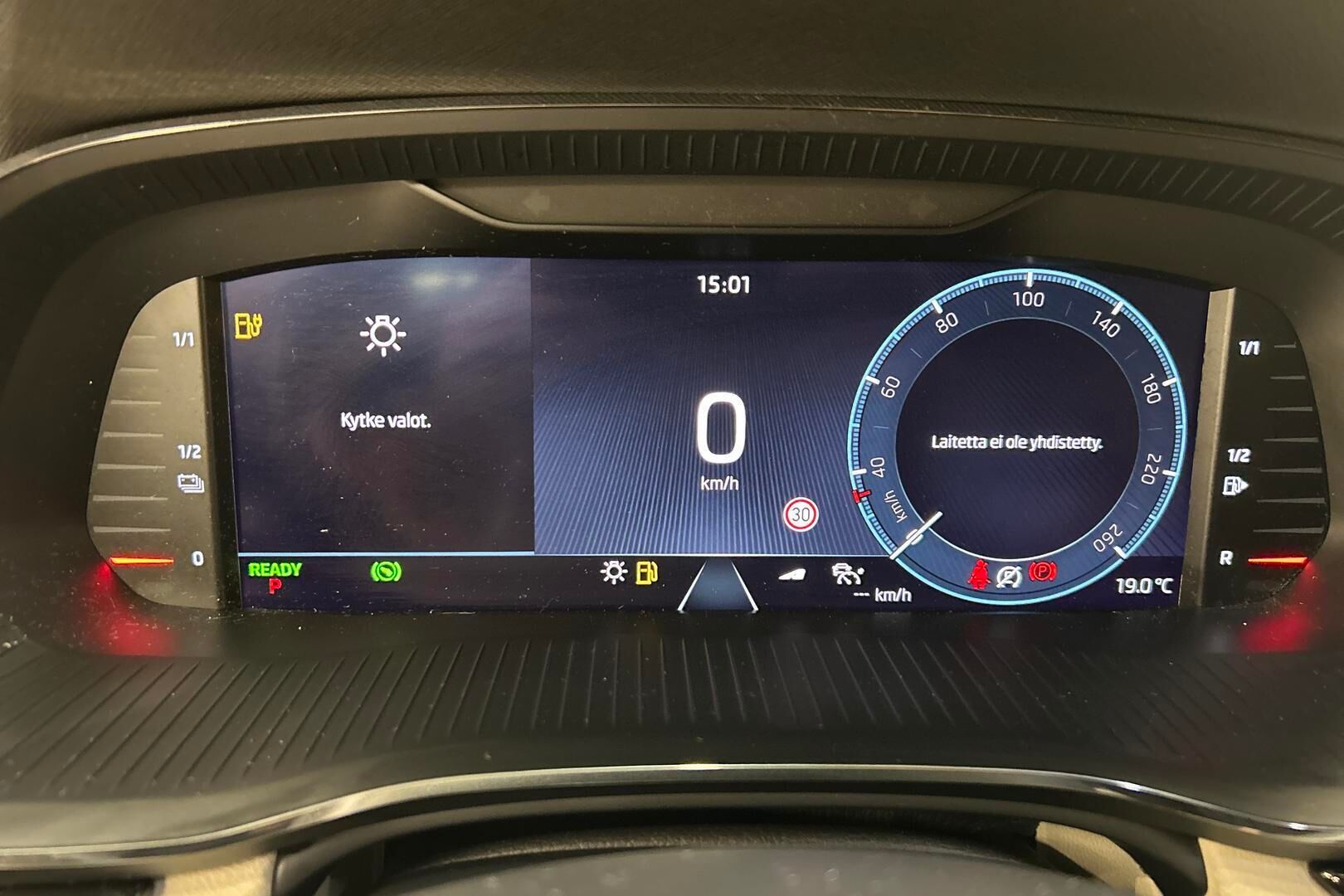 Skoda Octavia iso kuva 20