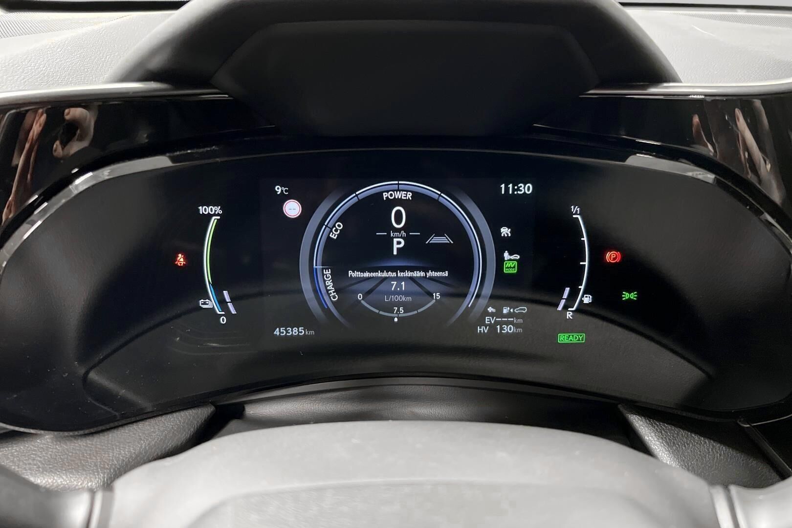 Lexus NX iso kuva 13