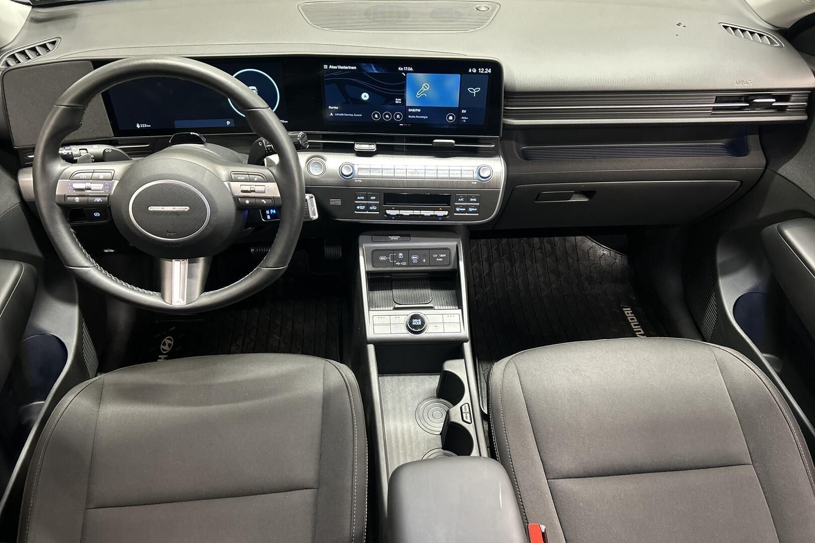 Hyundai KONA Electric iso kuva 8