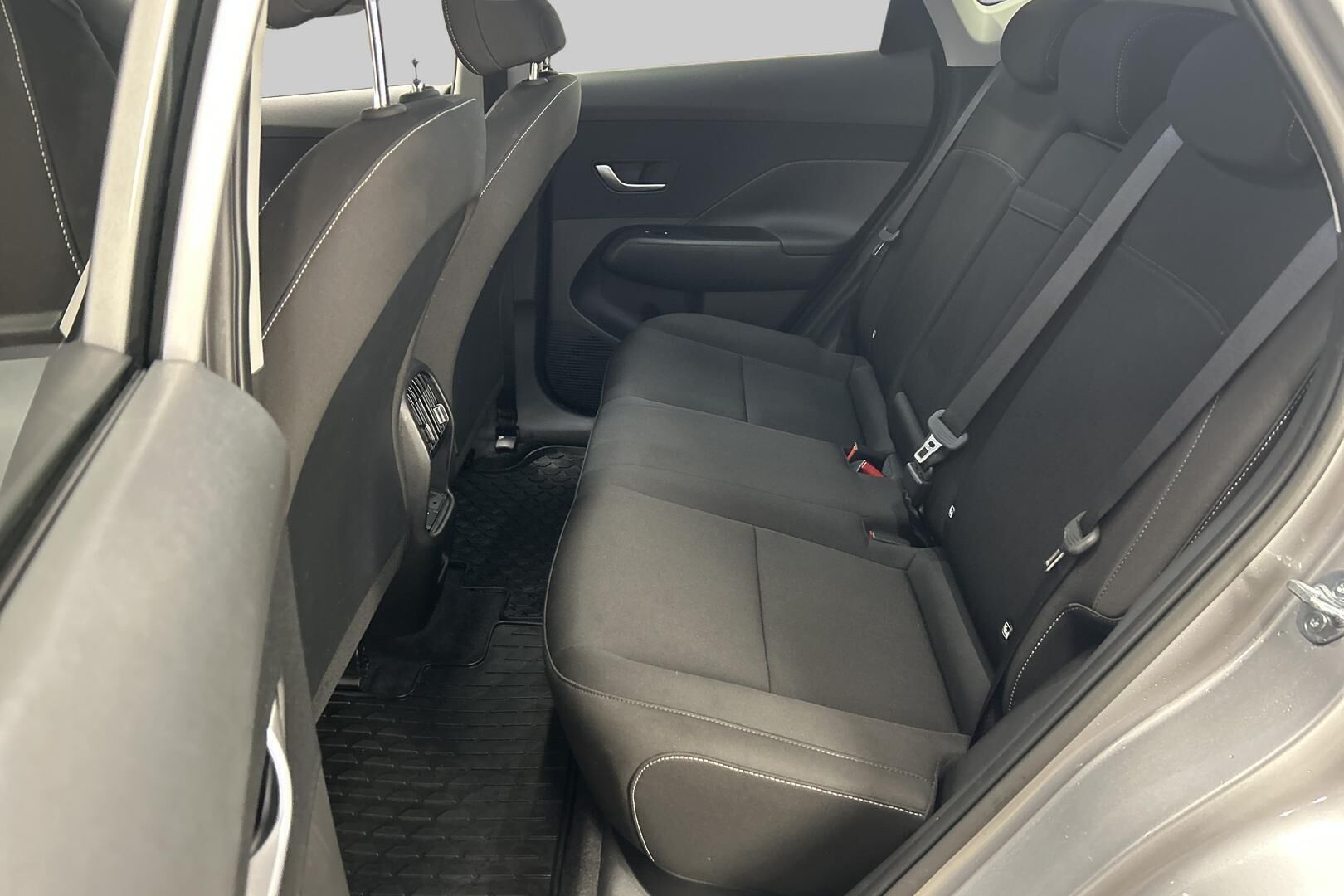 Hyundai KONA Electric iso kuva 7
