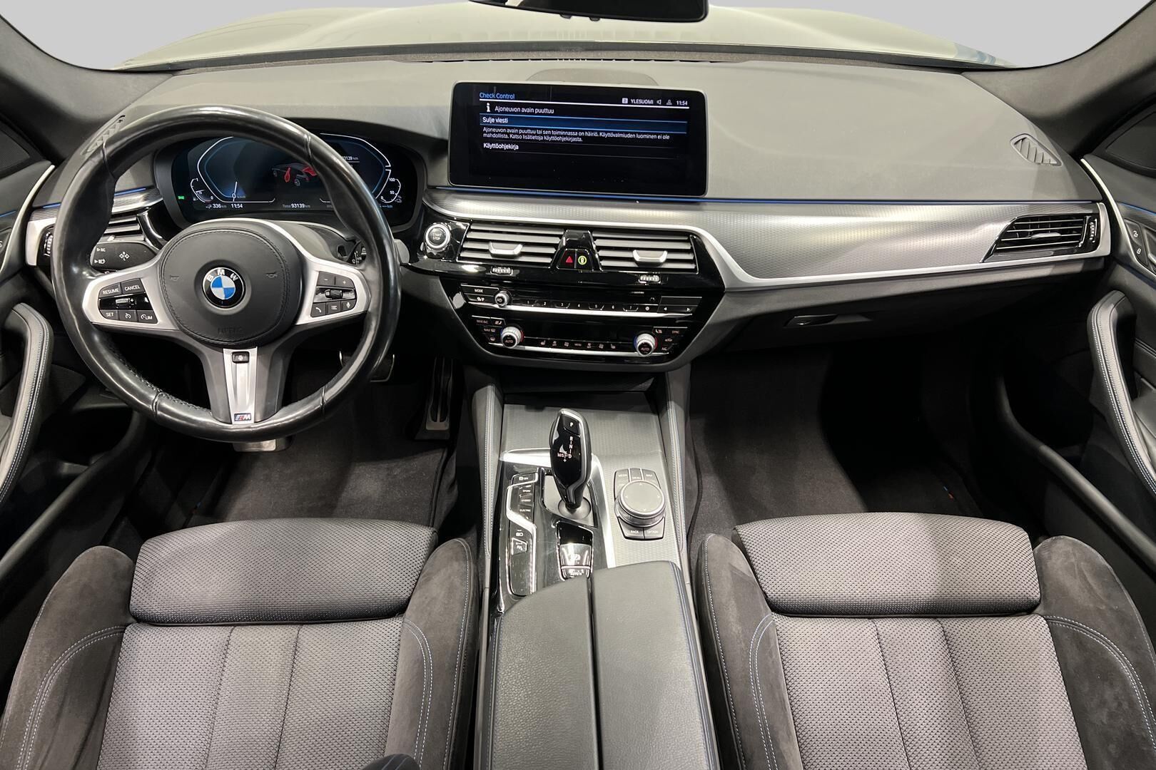 BMW 5-SARJA iso kuva 8