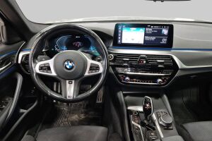 BMW 5-SARJA esikatselu 2