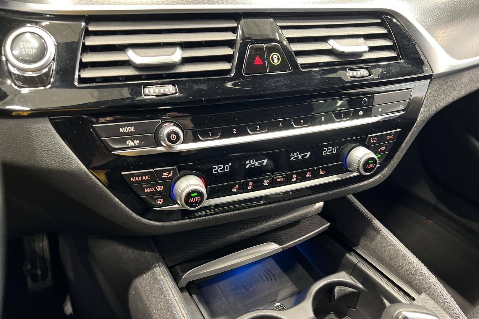 BMW 5-SARJA iso kuva 33