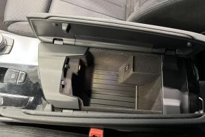 BMW 5-SARJA esikatselu 17