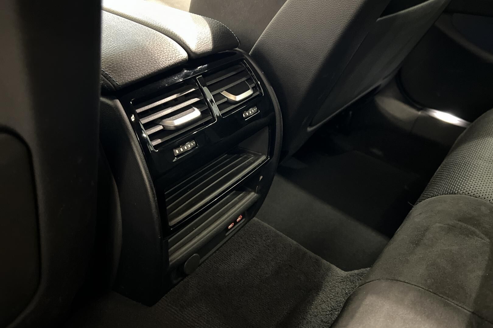 BMW 5-SARJA iso kuva 34