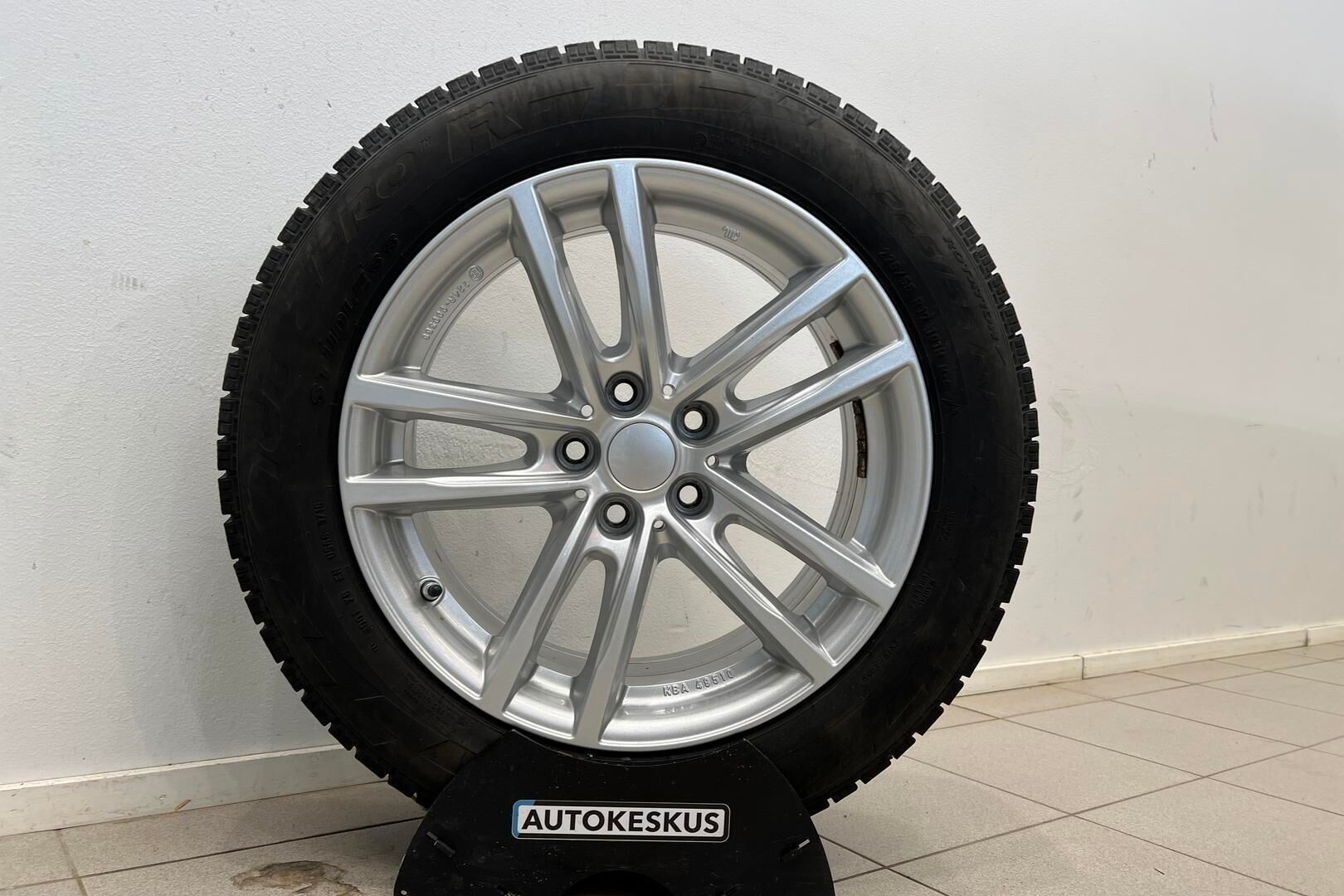 BMW 5-SARJA iso kuva 36