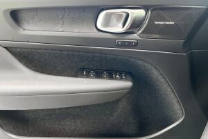 Volvo XC40 esikatselu 18