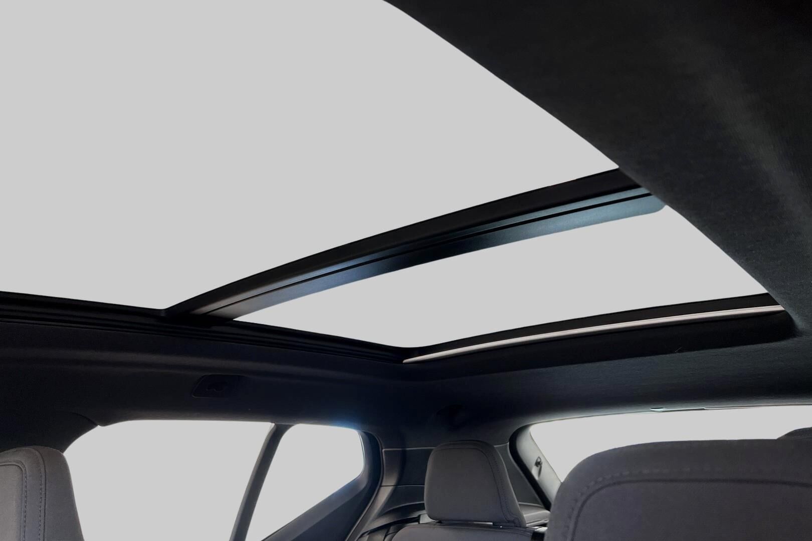 Volvo XC40 iso kuva 19