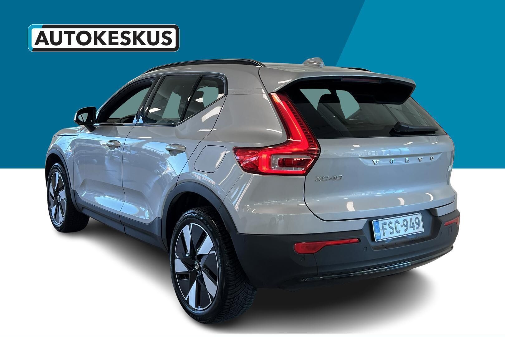 Volvo XC40 iso kuva 7