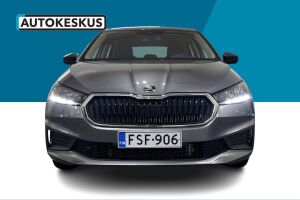 Skoda Fabia esikatselu 1