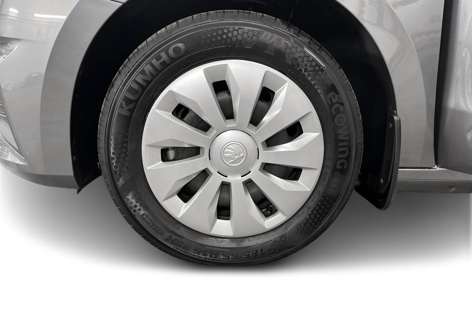 Skoda Fabia iso kuva 12