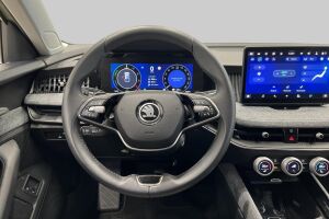 Skoda Superb esikatselu 42