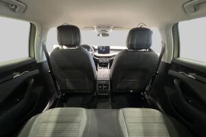 Skoda Superb esikatselu 47