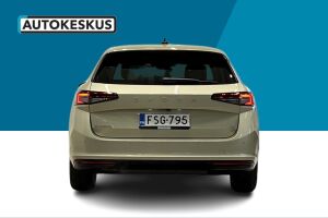 Skoda Superb esikatselu 6