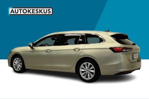 Skoda Superb esikatselu 7