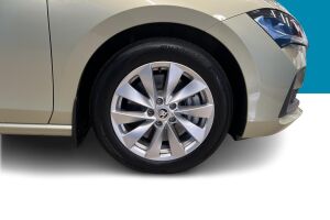 Skoda Superb esikatselu 13