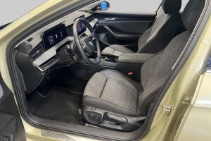 Skoda Superb esikatselu 9