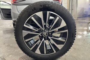 Skoda Superb esikatselu 13