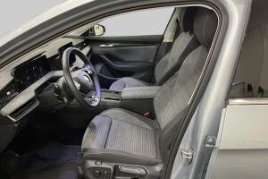 Skoda Superb esikatselu 8