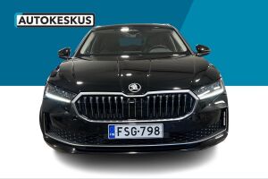 Skoda Superb esikatselu 2