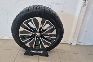 Skoda Superb esikatselu 24