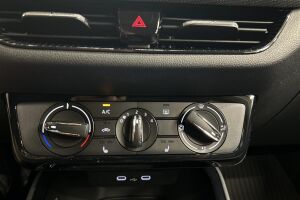 Skoda Fabia esikatselu 18