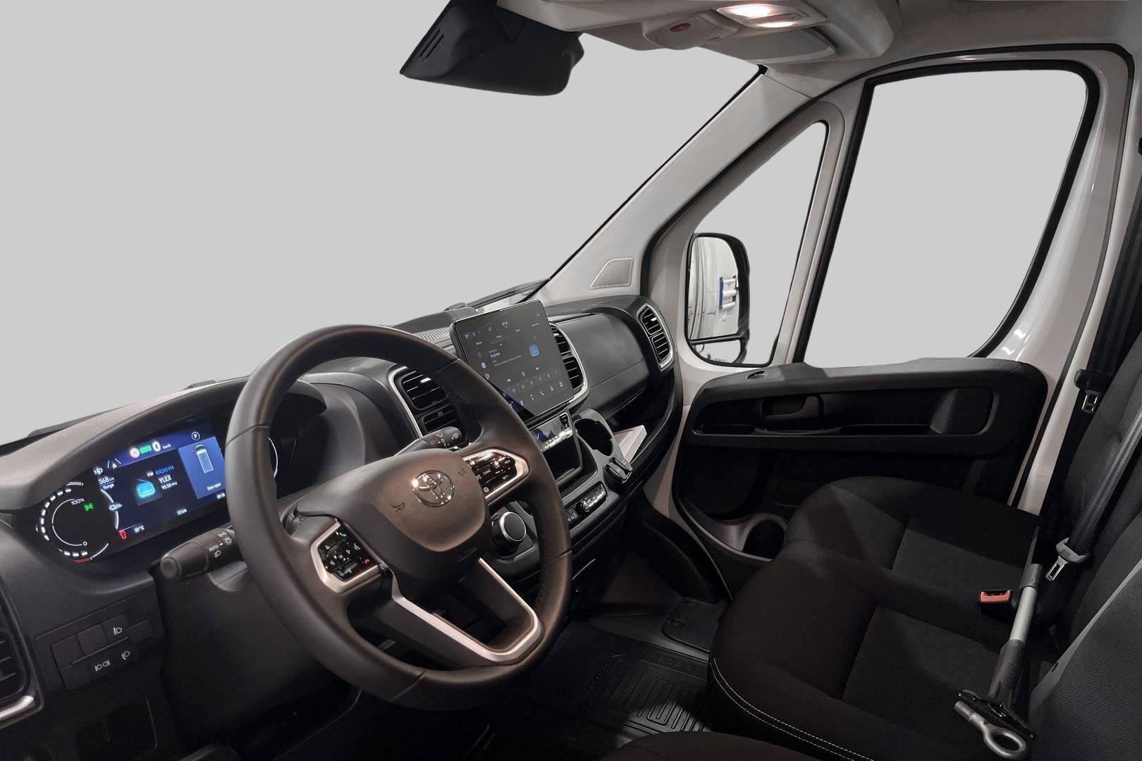 Toyota Proace MAX iso kuva 8