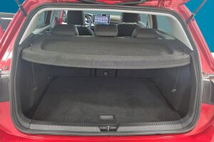 Volkswagen Golf esikatselu 6