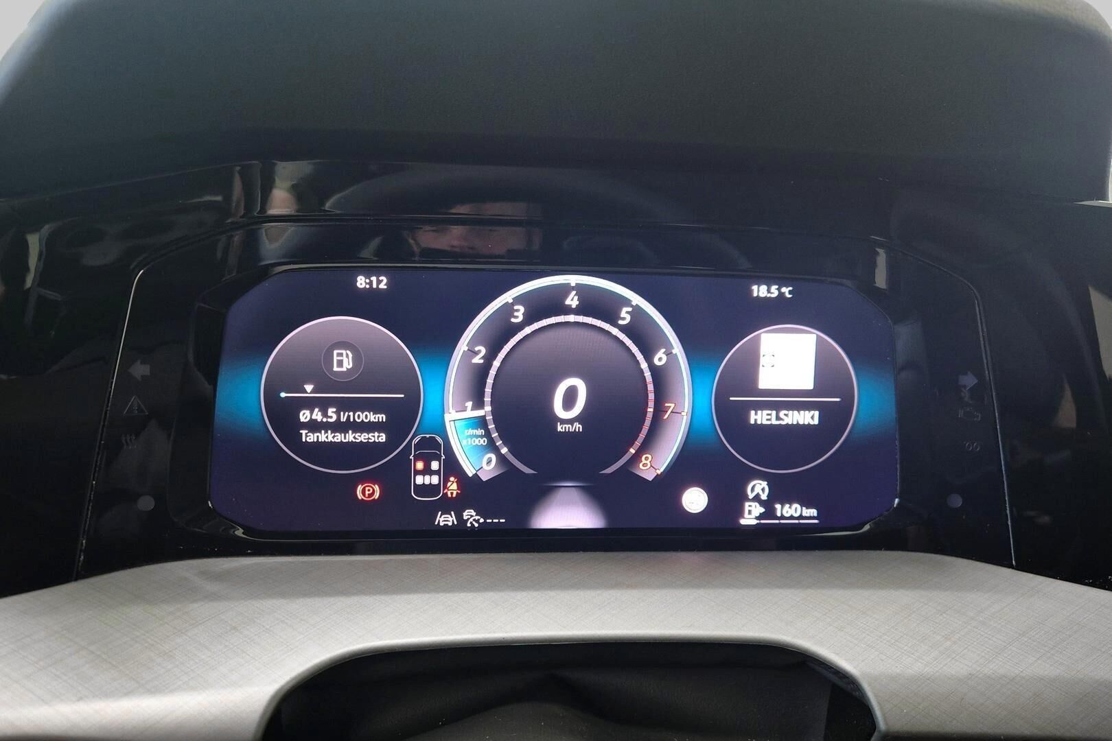 Volkswagen Golf iso kuva 8