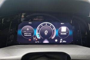 Volkswagen Golf esikatselu 8