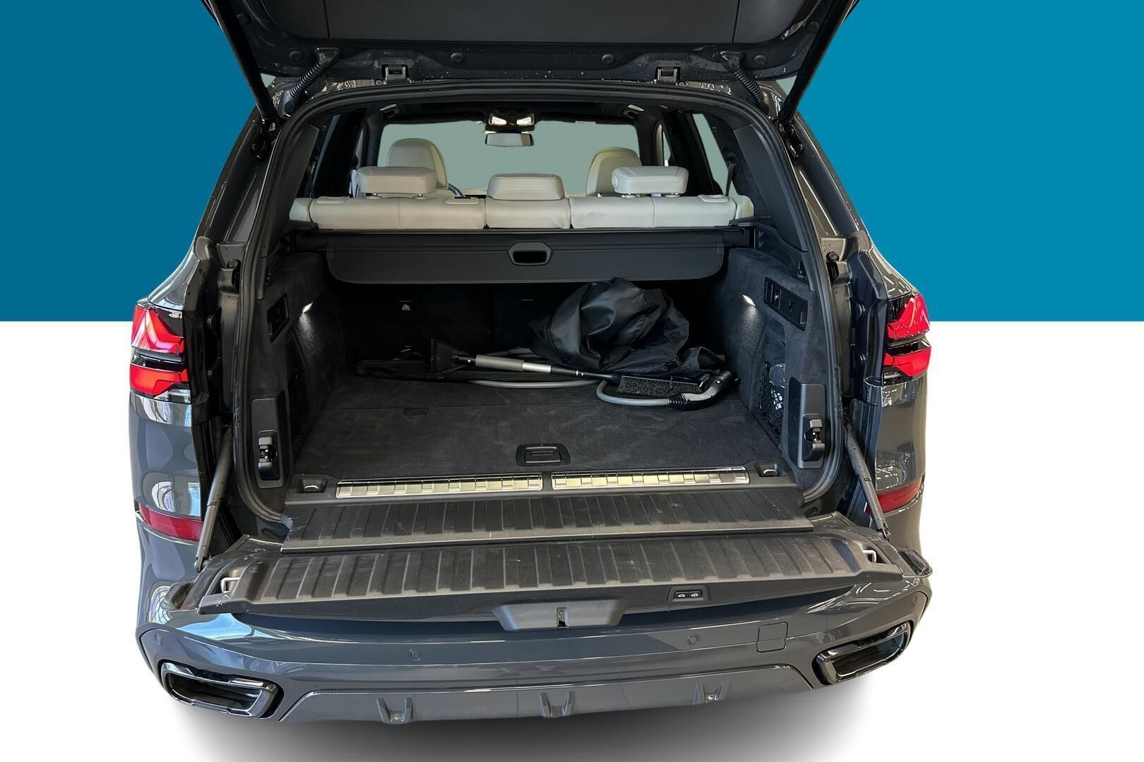 BMW X5 iso kuva 11