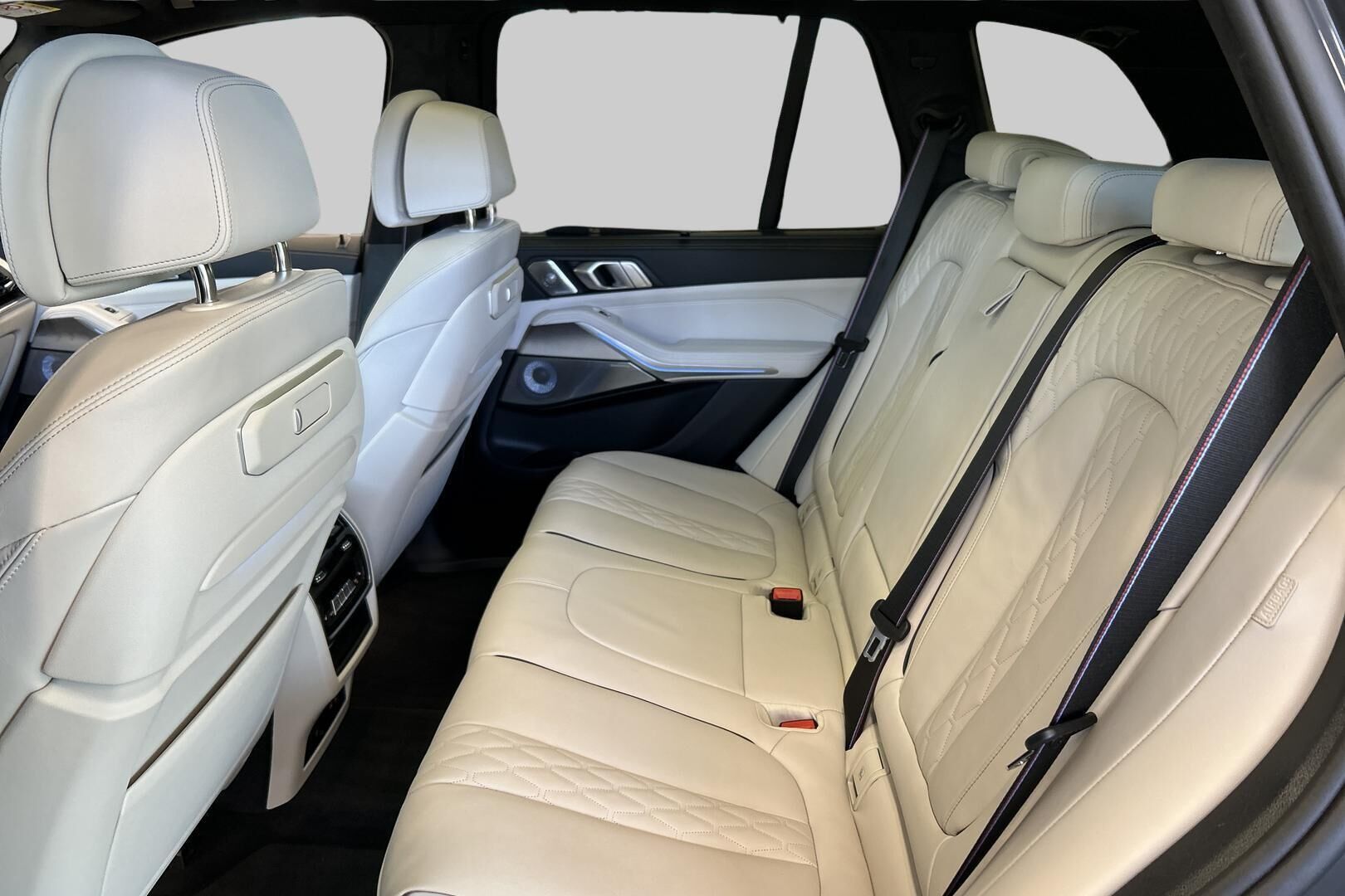 BMW X5 iso kuva 9