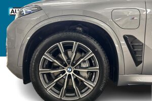 BMW X5 esikatselu 8