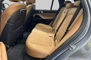 BMW X5 esikatselu 20