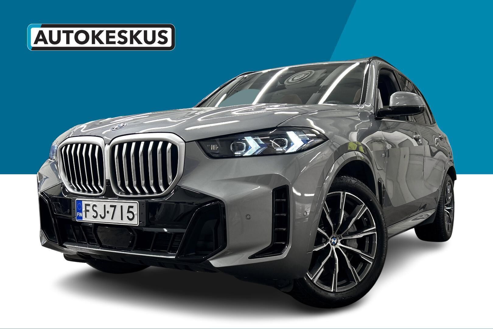 BMW X5 iso kuva 0