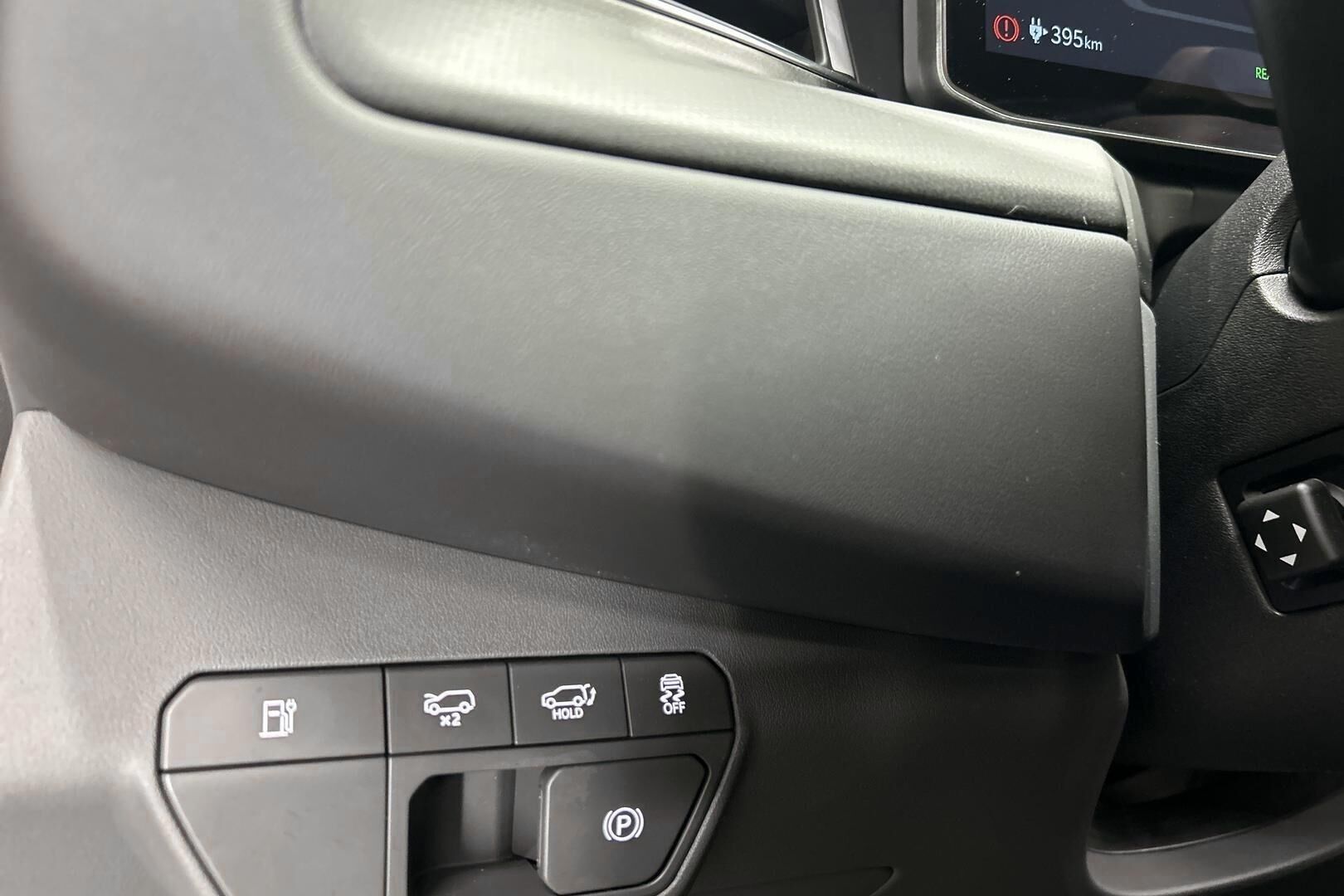 Kia EV9 iso kuva 18
