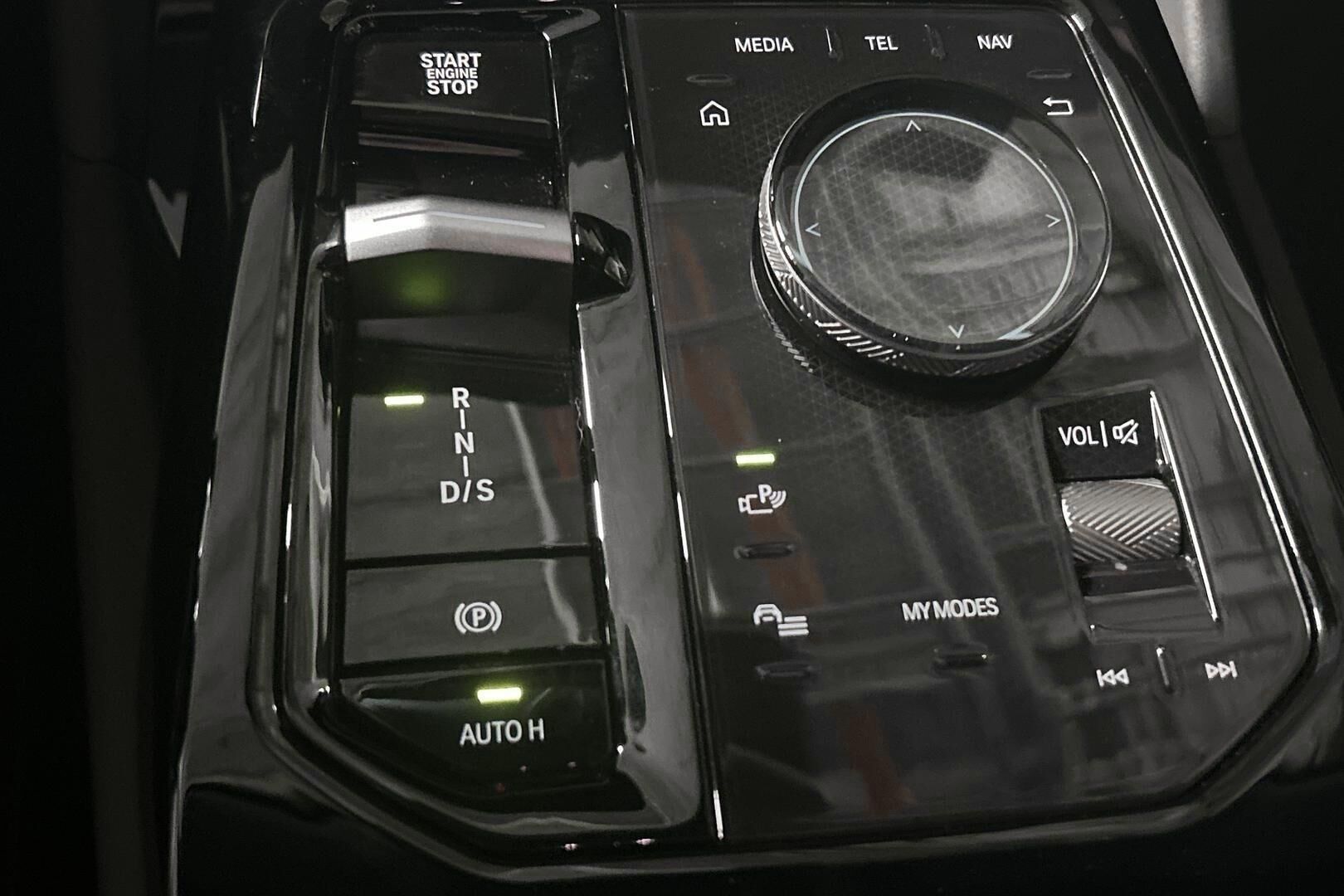 BMW 5-sarja iso kuva 18