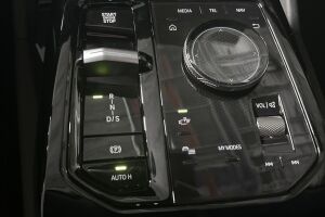 BMW 5-sarja esikatselu 18