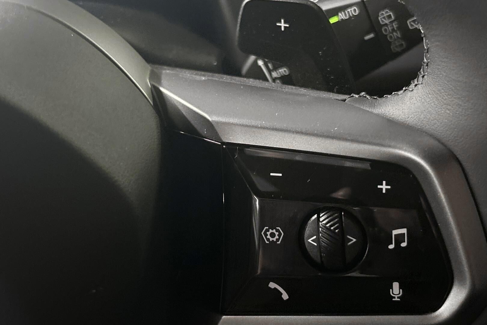 BMW 5-sarja iso kuva 19