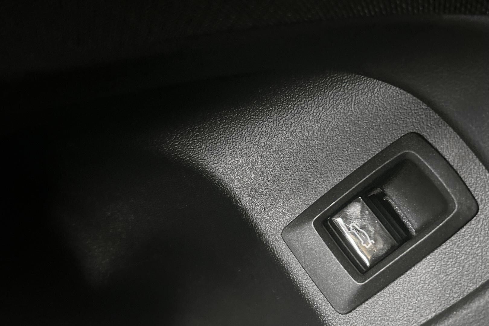 BMW 5-sarja iso kuva 24